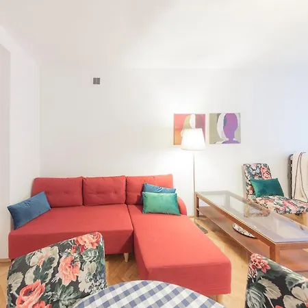 Bright And Cozy- Golden Apartments- Royal Street 华沙